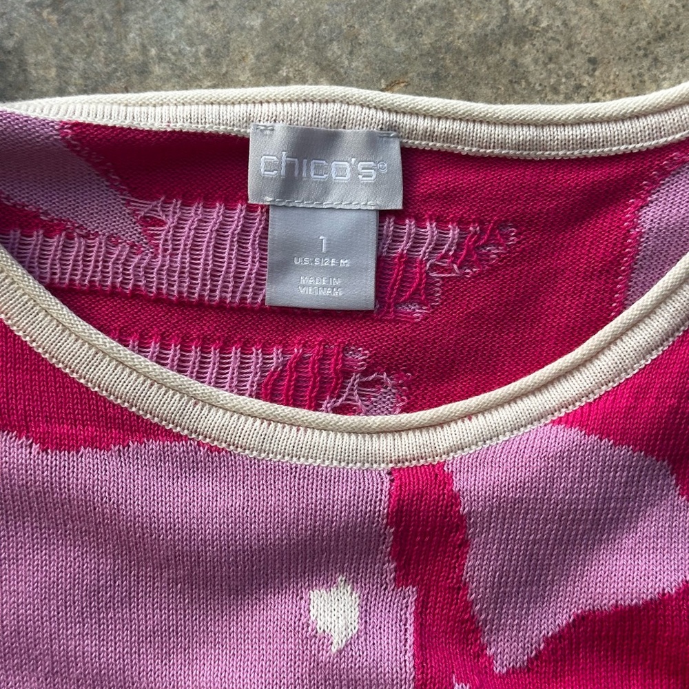 Chicos size 1 lightweight knit top short sleeve - Picture 3 of 6